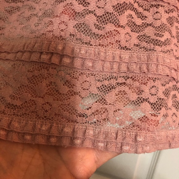 Apt 9 Lace Top Size Large - Picture 3 of 5